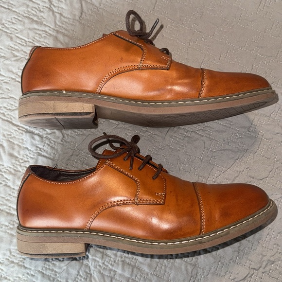 Children’s Size 13 Bruno Marc Dress Shoes - Picture 2 of 5